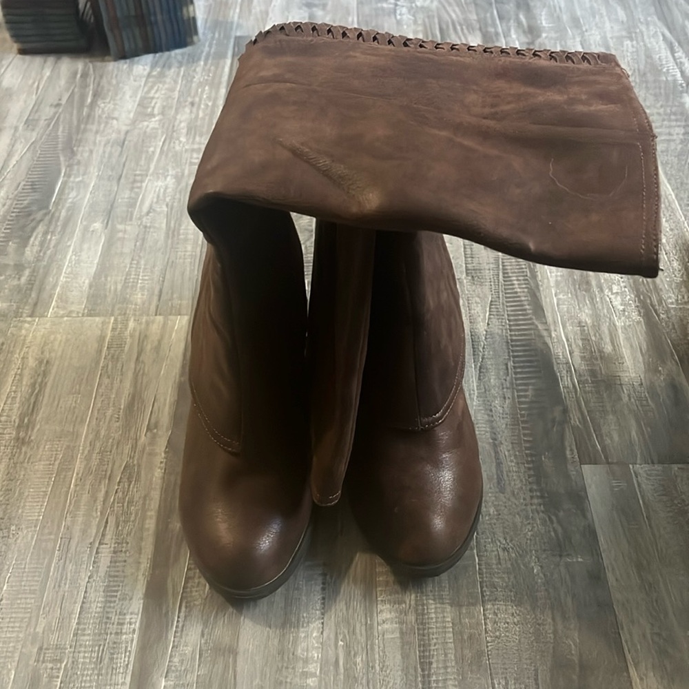Women boots
